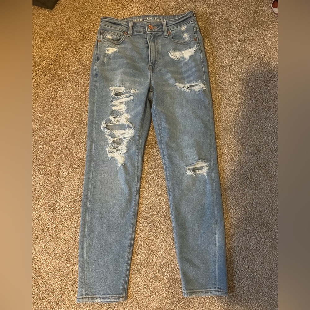 american eagle mom jeans